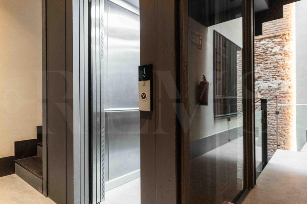 Eclectic & Elegant Apartment By Rems Malaga Exterior photo